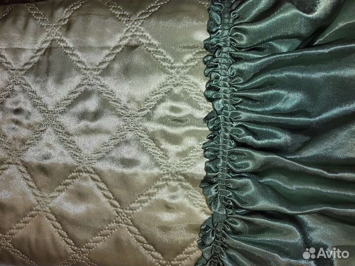 Покрывало на кровать до 1.2м. ширины