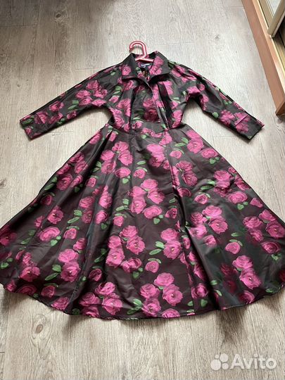 Нарядное платье