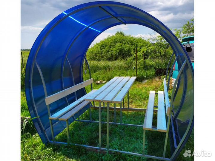 Беседка для дачи из поликарбоната