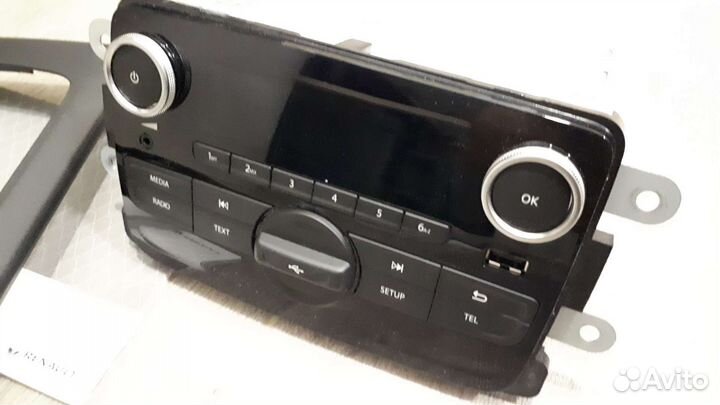 Автомагнитола на Renault Duster, Kaptur, Logan