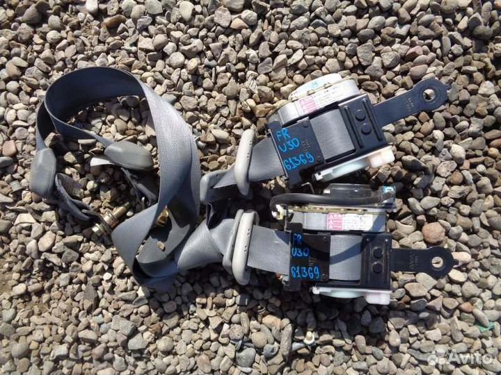 Ремень безопасности передний Nissan Presage U30