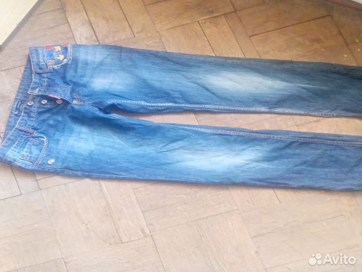 Джинсы Dsquared