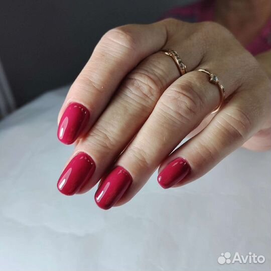 Маникюр с покрытием гель-лаком