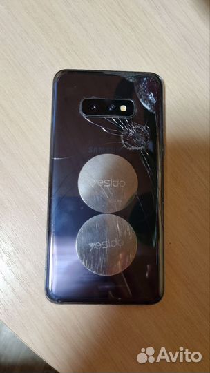 Samsung Galaxy S10e, 6/128 ГБ