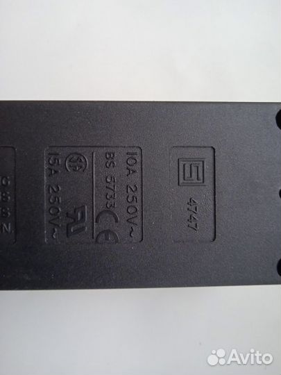 Розетка S4747 3x C13, 1x C14, 15 А