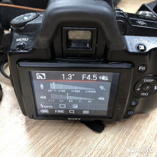 Зеркальный фотоаппарат Sony Alpha dslr-A390