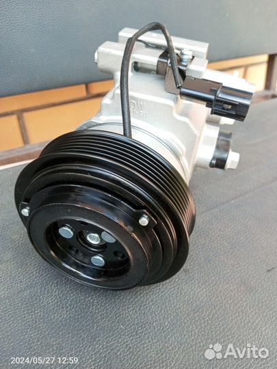 Компрессор кондиционера Kia Rio 3