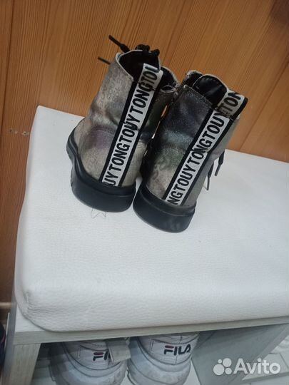 Обувь для девочки 23,28