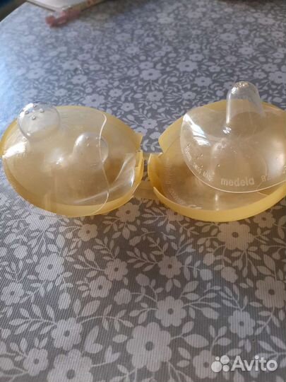 Накладки на грудь medela