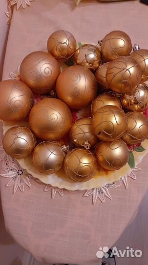 Новогоднии игрушки