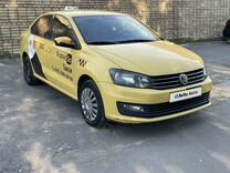 Volkswagen Polo 1.6 MT, 2017, 240 000 км, с пробегом, цена 480 000 руб.