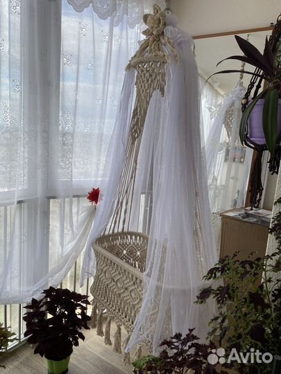 Подвесная колыбель для новорожденных