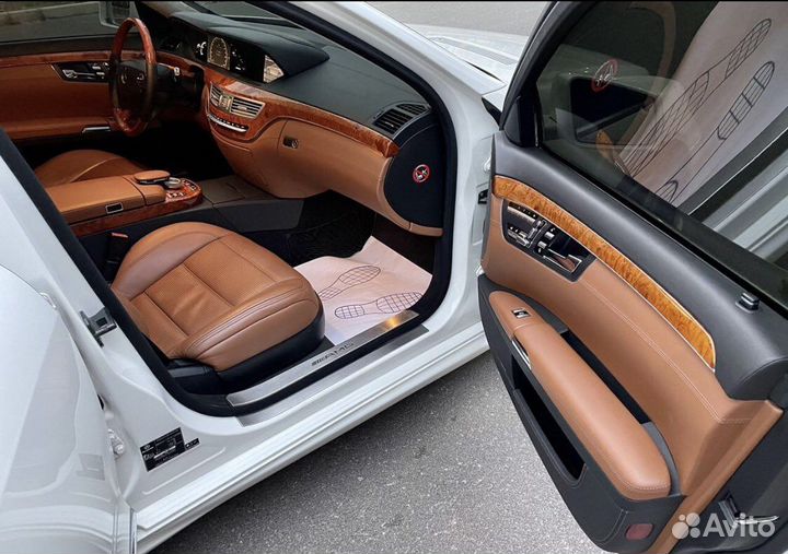 Прокат авто на свадьбу