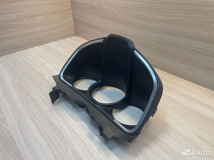 Козырек щитка приборов LADA X-Ray