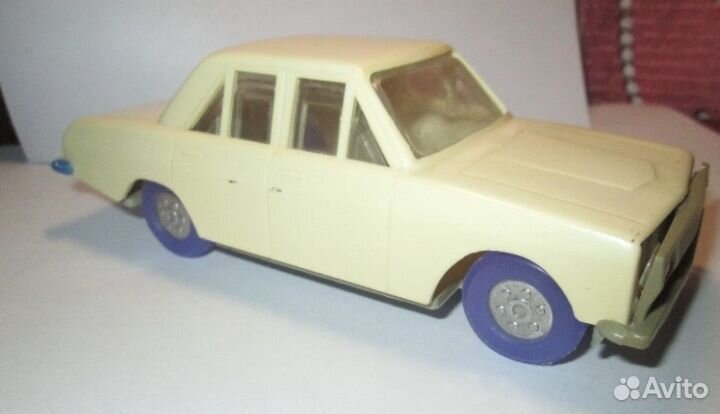 Жестяная банка 