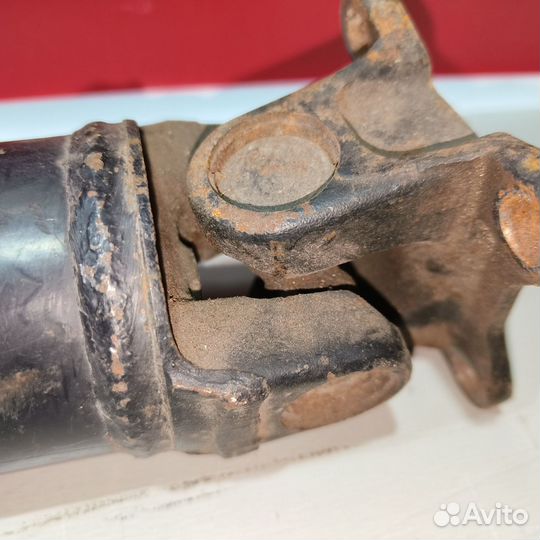 Карданный вал Toyota Avensis 2 4WD передний