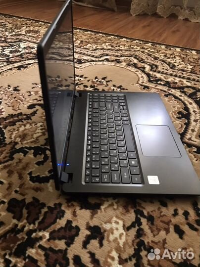 Ноутбук acer aspire 3