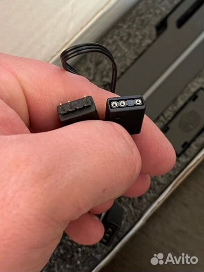 Держатель для видеокарты