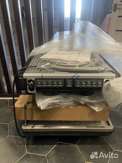 Кофемашина Simonelli Appia Life Compact 2 Gr V