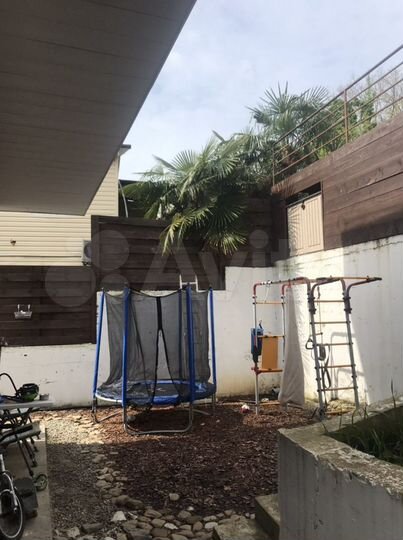 Дом 110 м² на участке 5 сот.