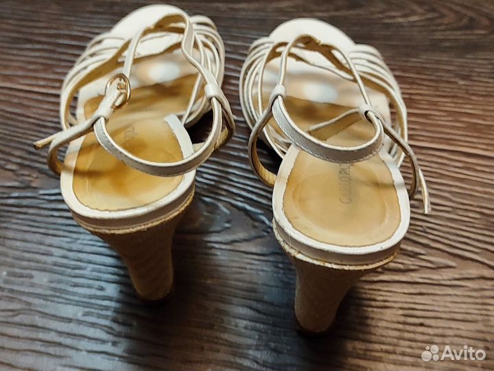 Босоножки женские 38 Carlo Pazolini Бразилия