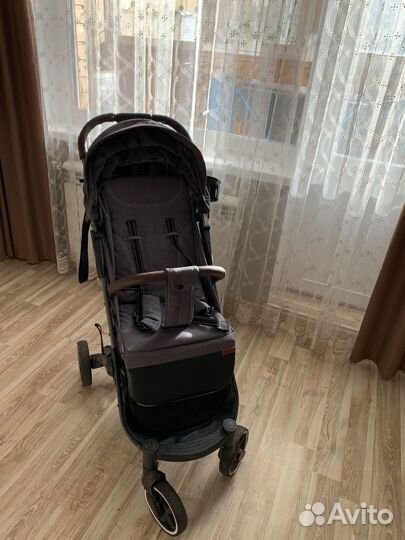 Прогулочная коляска carello astra