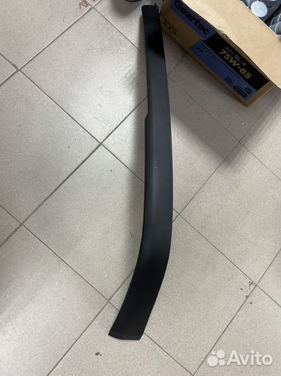 Губа бампера Toyota corolla 04-07 HBK