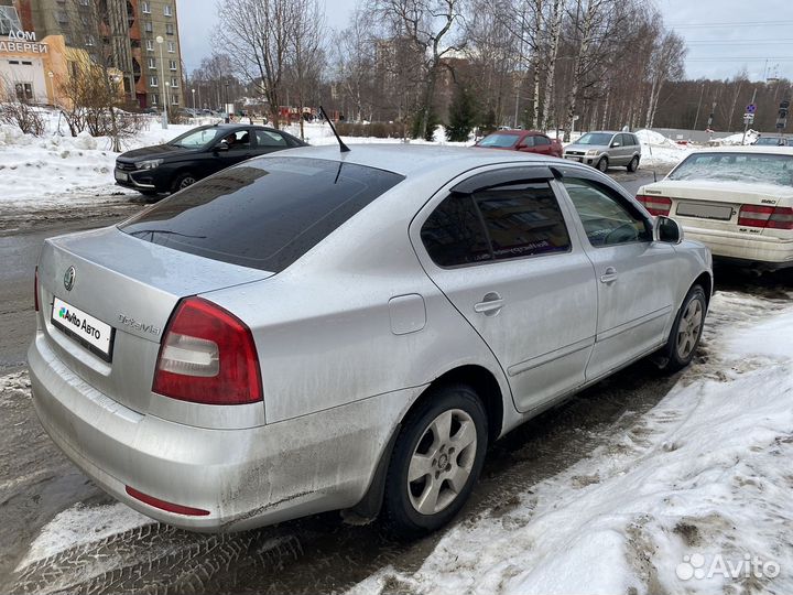 Skoda Octavia 1.6 МТ, 2012, 302 000 км