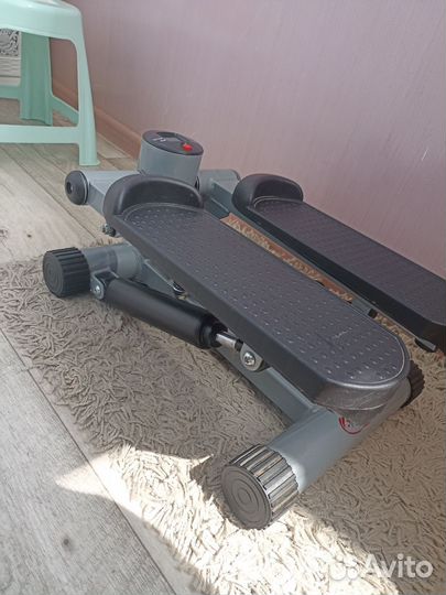 Тренажер степпер на доставке