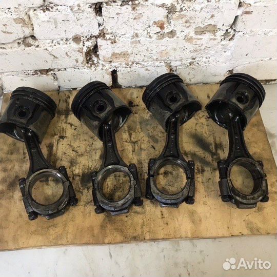 Поршень Ford Transit микроавтобус 2.5 1994-2000