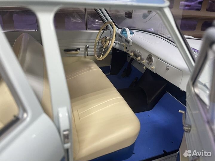 Волга газ 21 модель 1:8