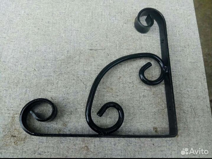 Кронштейн кованый 170/170