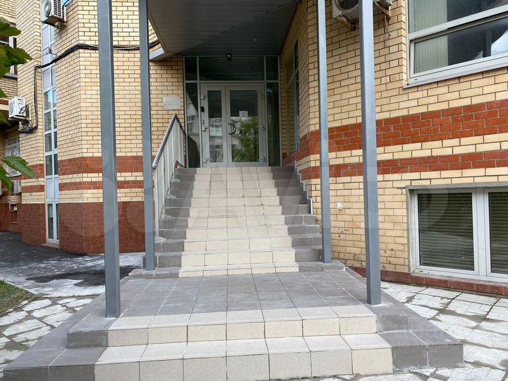 Продажа помещения с отд.входом, 956 м²