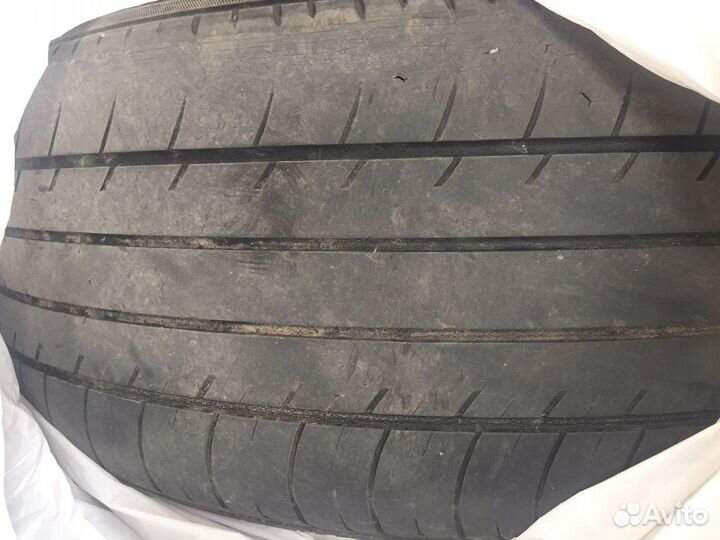Yokohama dB Decibel E70 215/55 R17