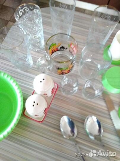 Набор столовой посуды для дачи,съемной квартиры