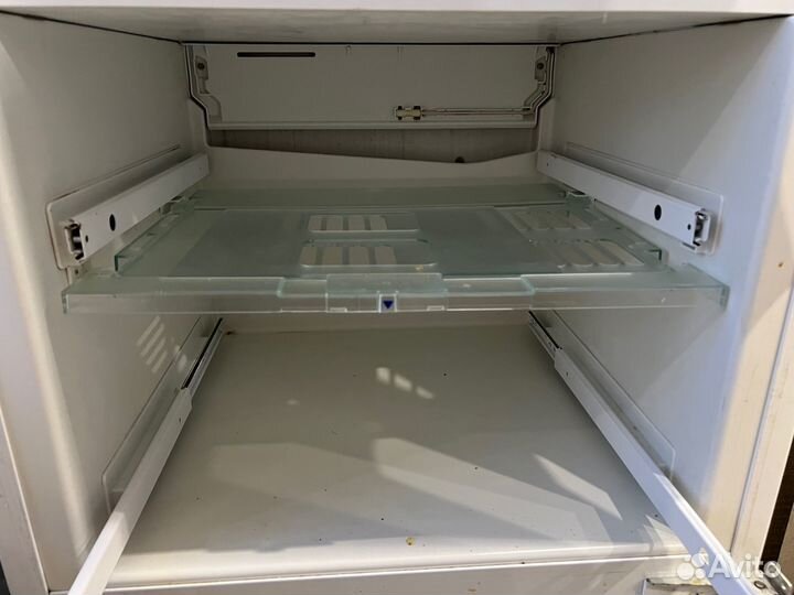 Холодильник Liebherr icbn 3056