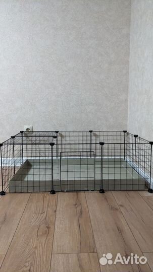 Вольер с поддоном для животных