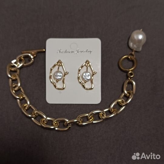 Серьги и браслет. Бижутерия