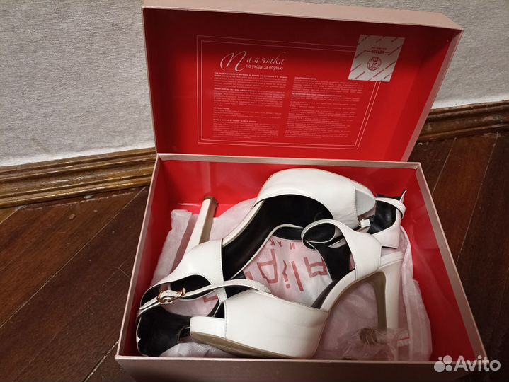 Босоножки женские 40 размер натуральная кожа