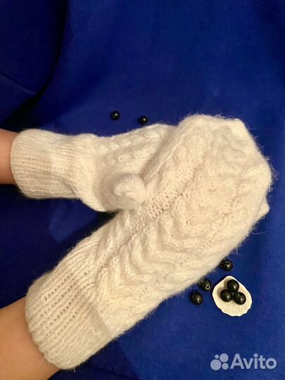 Варежки зимние женские