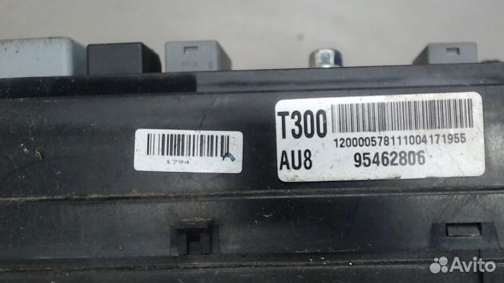 Блок предохранителей Chevrolet Aveo (T300) 2011, 2