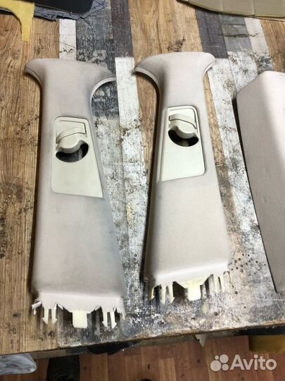 Обшивки стоек Land Rover Vouge 3