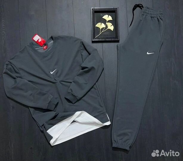 Спортивный костюм Nike (свитшот + штаны)