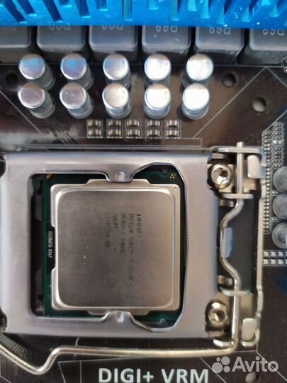 Материнская плата Asus p8z77-v