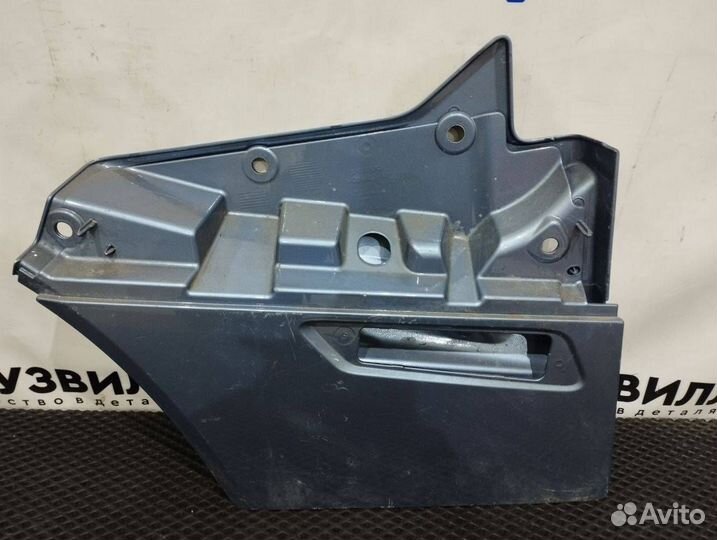 Продолжение двери правое Volvo FM5 84389462