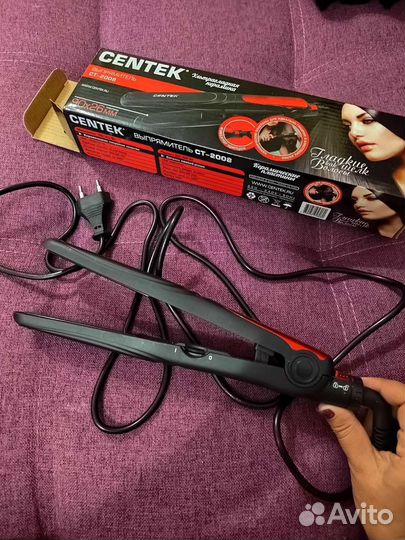 Выпрямитель для волос новый