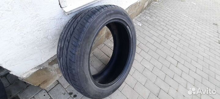 Horizon HU901 275/45 R20