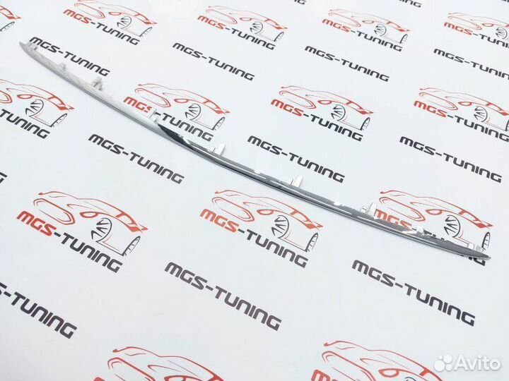 Нижняя планка перед Maybach бампера W222 2017-2020