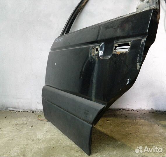 Дверь задняя левая VW Passat B3