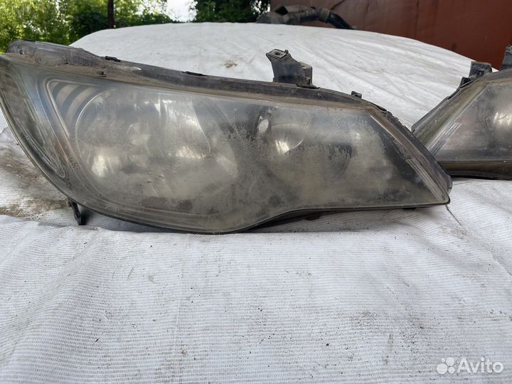 Фара левая honda civic 4d
